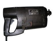 Перфоратор ручной электромагнитный ИЭ-4709А. Паспорт Перфоратор ручной электромагнитный ИЭ-4709А применяется в строительстве для пробуривания отверстий в искусственных и естественных материалах (кирпич, бетон, известняк и др.)